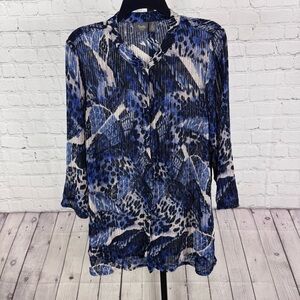 Chico’s Travelers Blue and Black Open Knit Button Down Top Size 2 Large